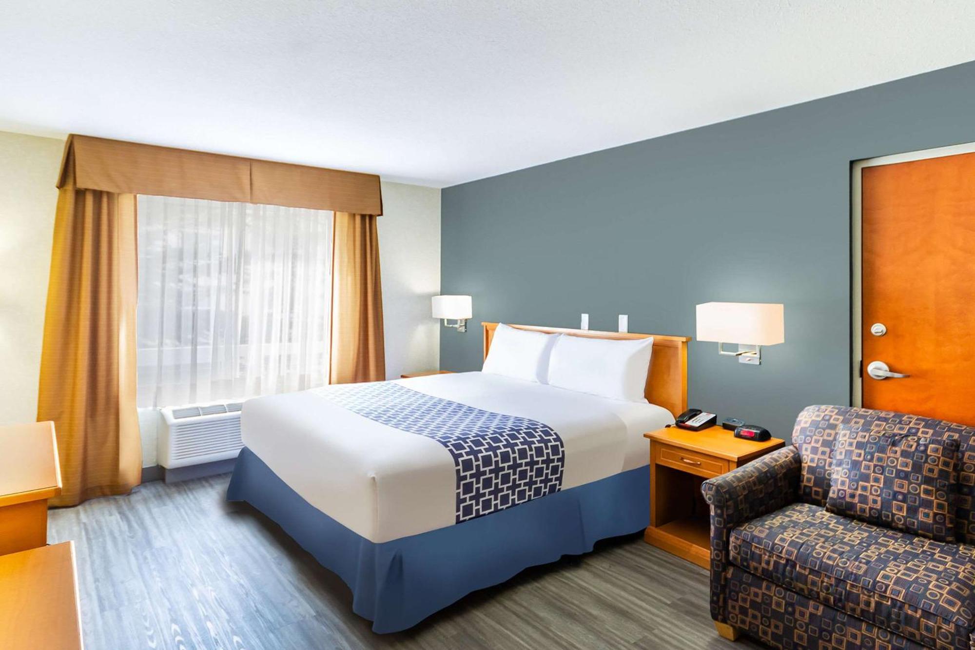 Hotel Econo & Calgary
