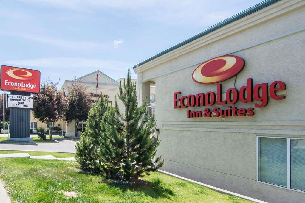 Econo & Hotel